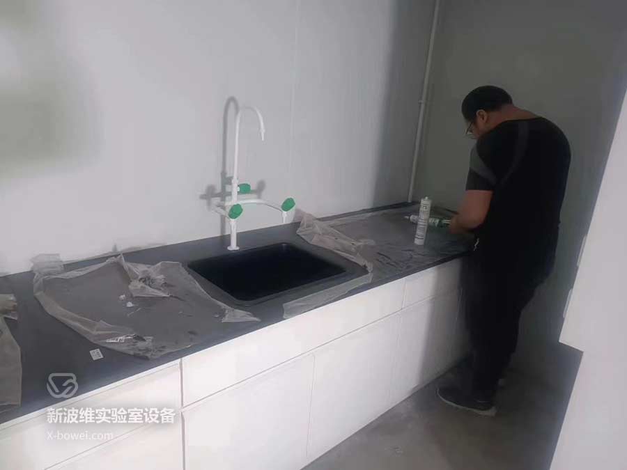 河北秦皇岛市实验室实验台安装现场