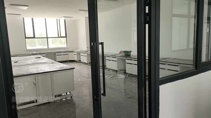 新疆喀什钢木试验台安装现场