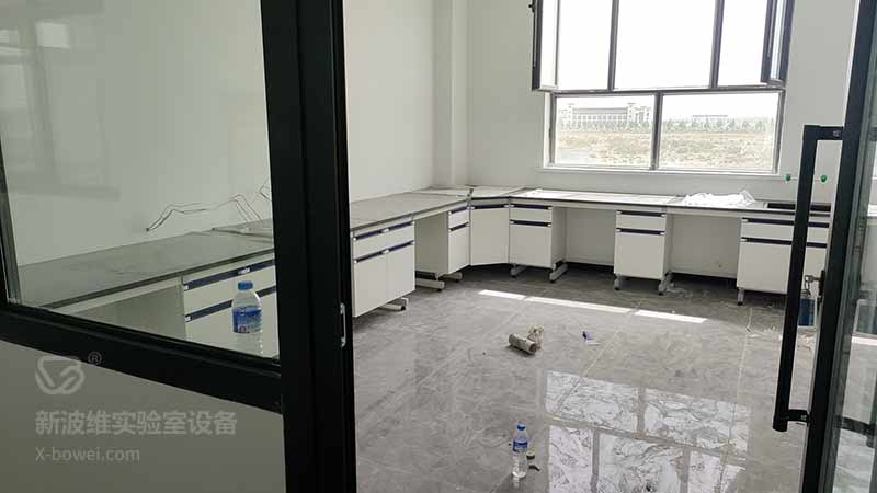 新疆喀什实验台安装快照