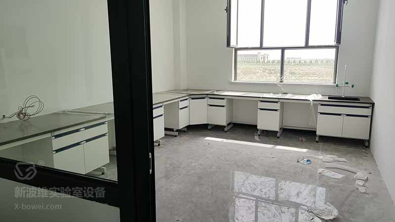 新疆实验室工作台安装